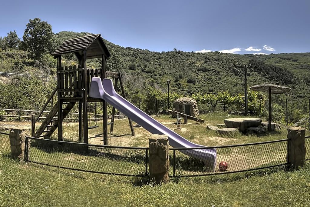 באניוס דה מונטמאיור Chozos Rurales El Solitario מראה חיצוני תמונה